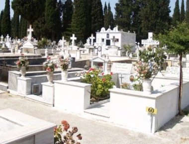 Ιερέας αρνήθηκε να τελέσει κηδεία για 44χρονη παντρεμένη με πολιτικό γάμο